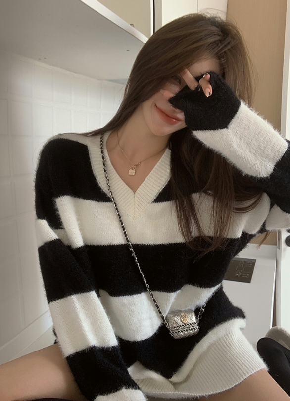 Black Retro Striped V-Neck Sweater