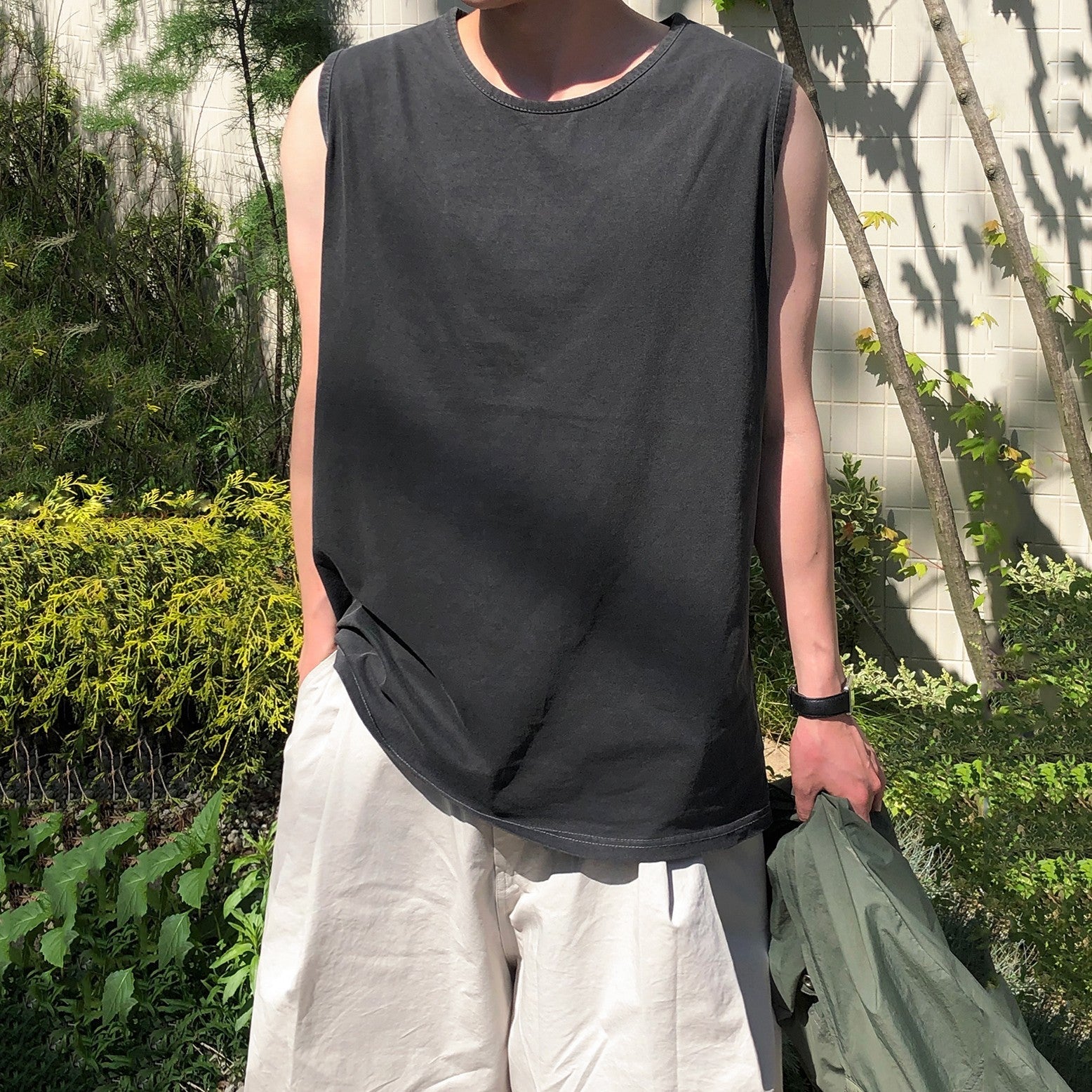 Sleeveless Relaxed Fit Casual Tank Top