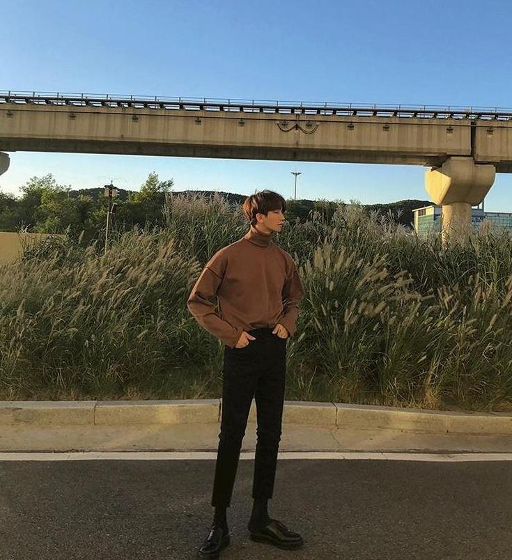 Slim Black Denim Pants With Stretch