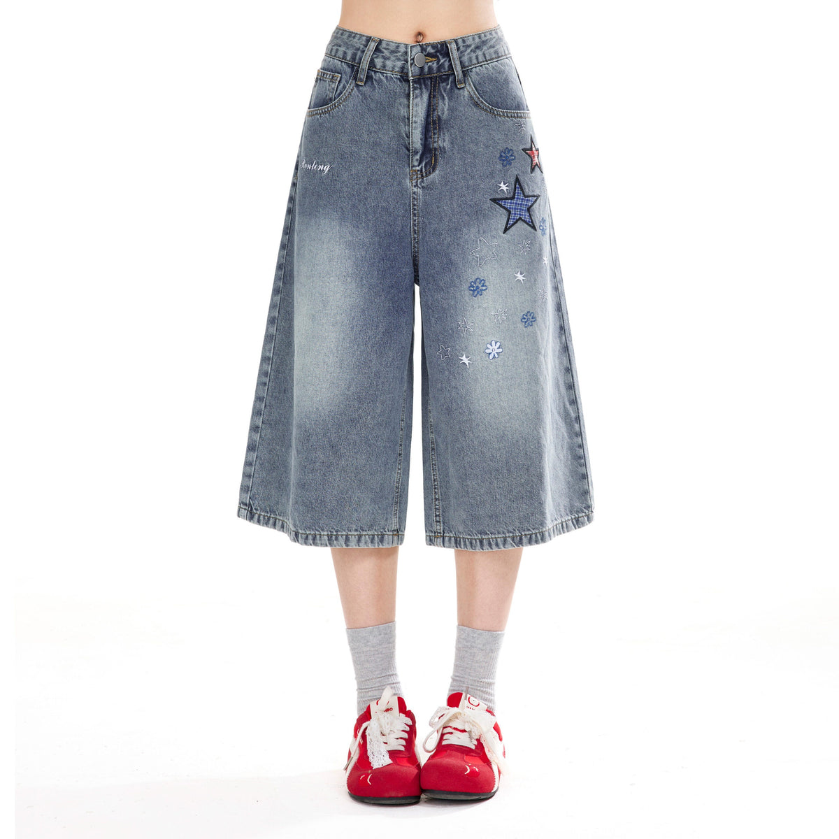 Star Patch Cropped Denim Pants