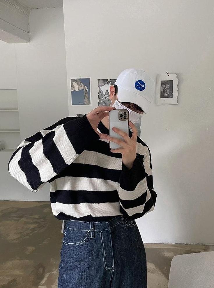 Striped Crewneck Long Sleeve Knit Sweater