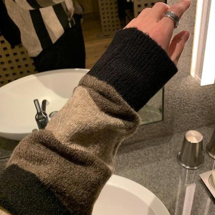 Striped Vneck Knit Pullover Sweater
