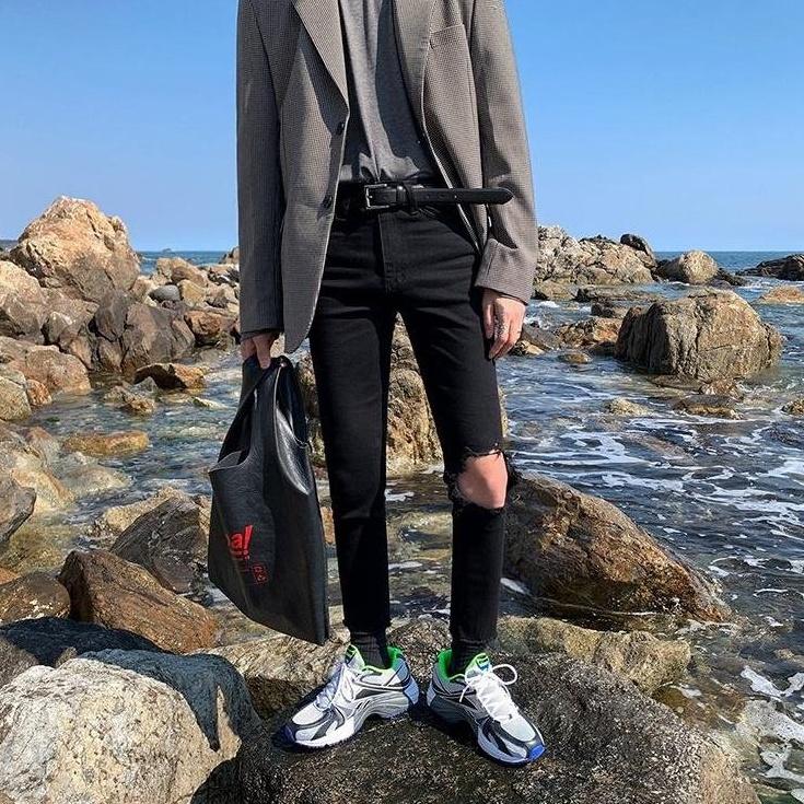 Stylish Black Ripped Denim Pants