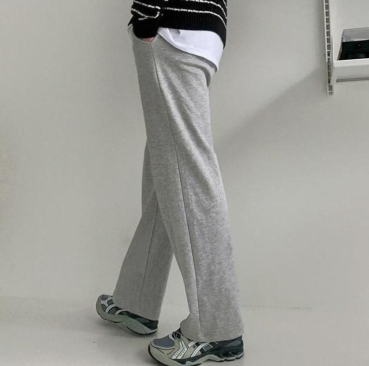 Stylish Relaxedfit Grey Trousers