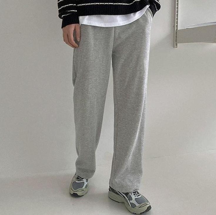 Stylish Relaxedfit Grey Trousers