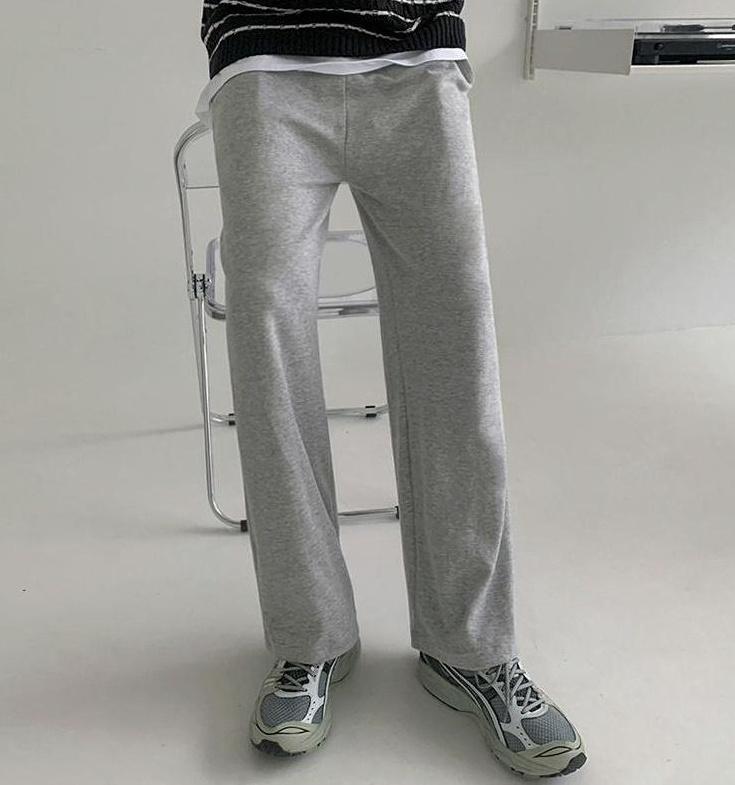 Stylish Relaxedfit Grey Trousers