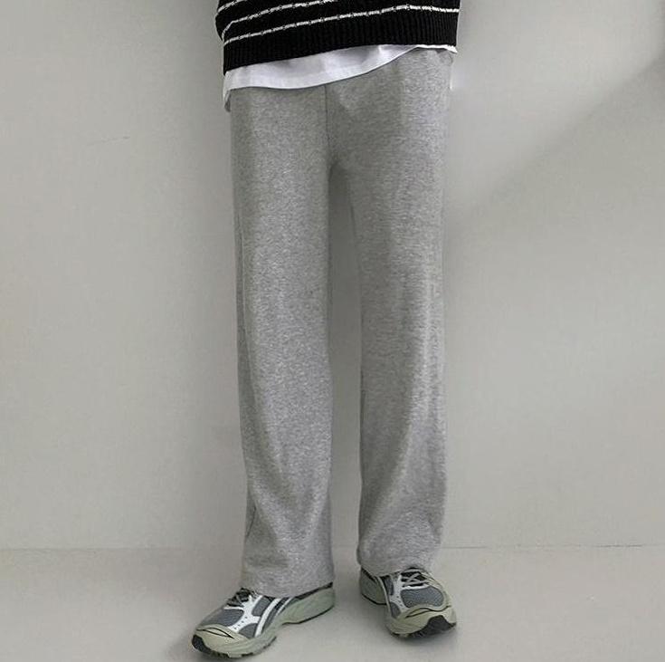 Stylish Relaxedfit Grey Trousers
