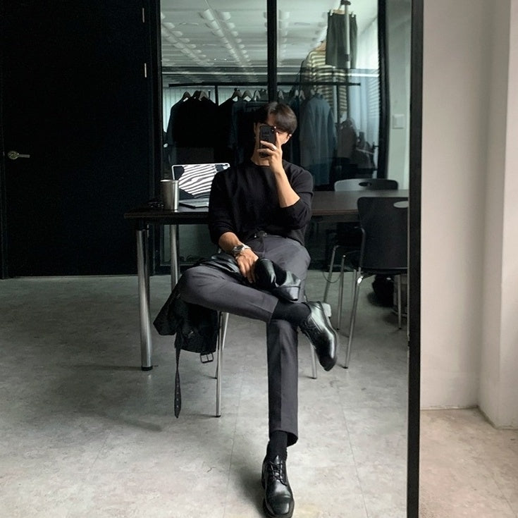 Stylish Tailored Cropped Trousers