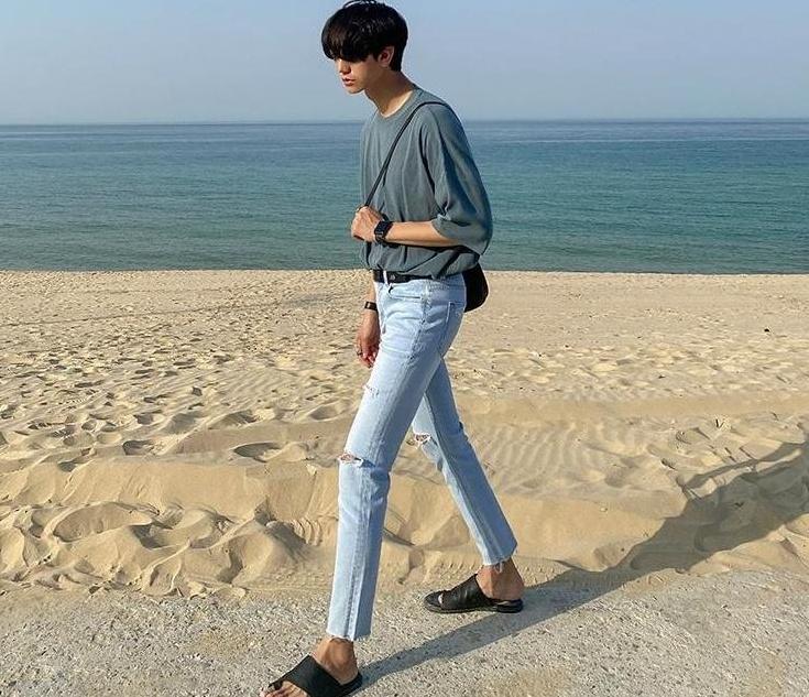 Summer Knit Relaxed Fit Crewneck Tee