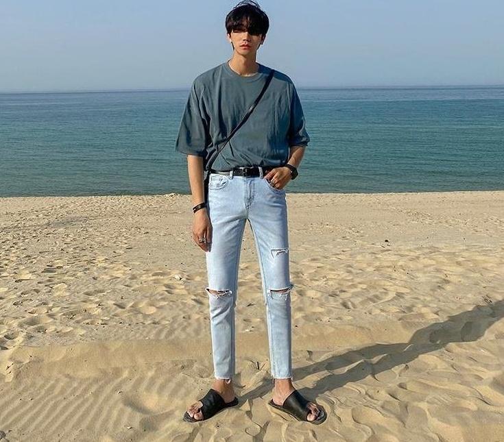 Summer Knit Relaxed Fit Crewneck Tee