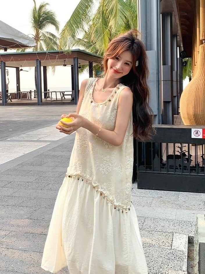 Summer Sequin Embroidered Vintage Dress