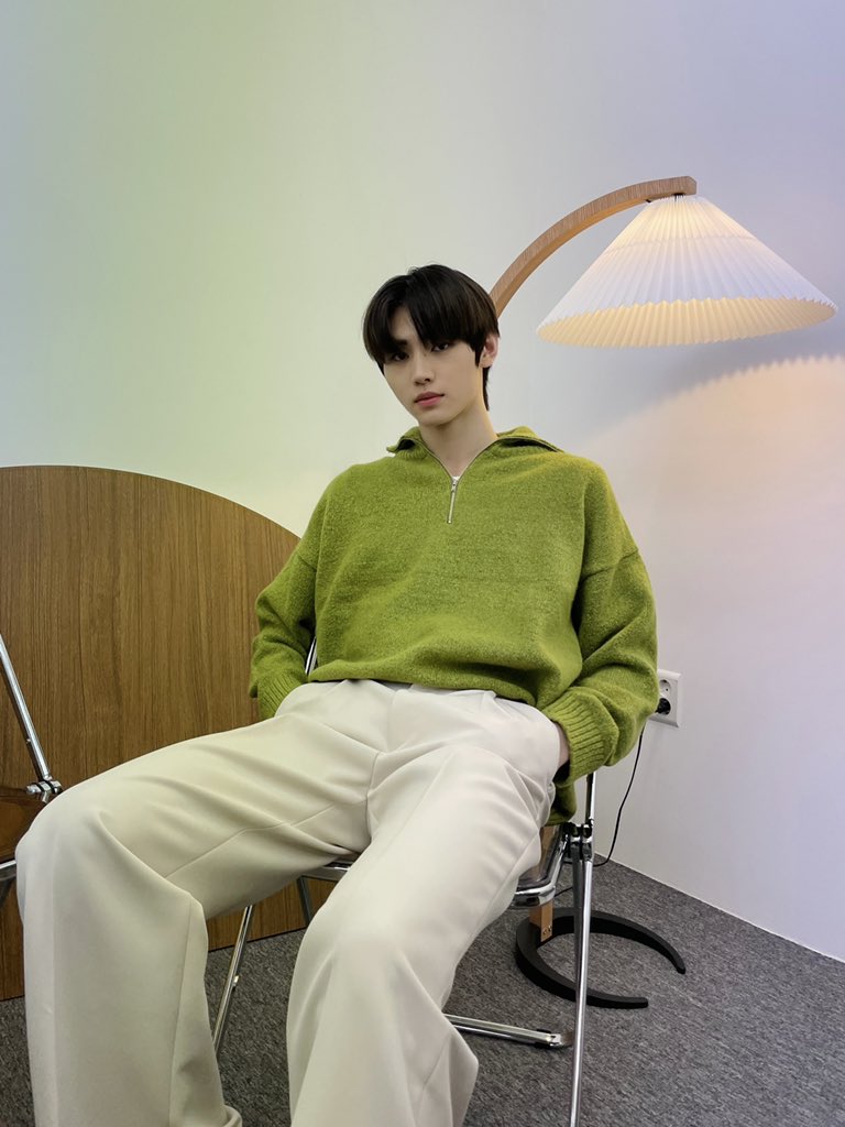 Green Half Zipper Knitted Sweater