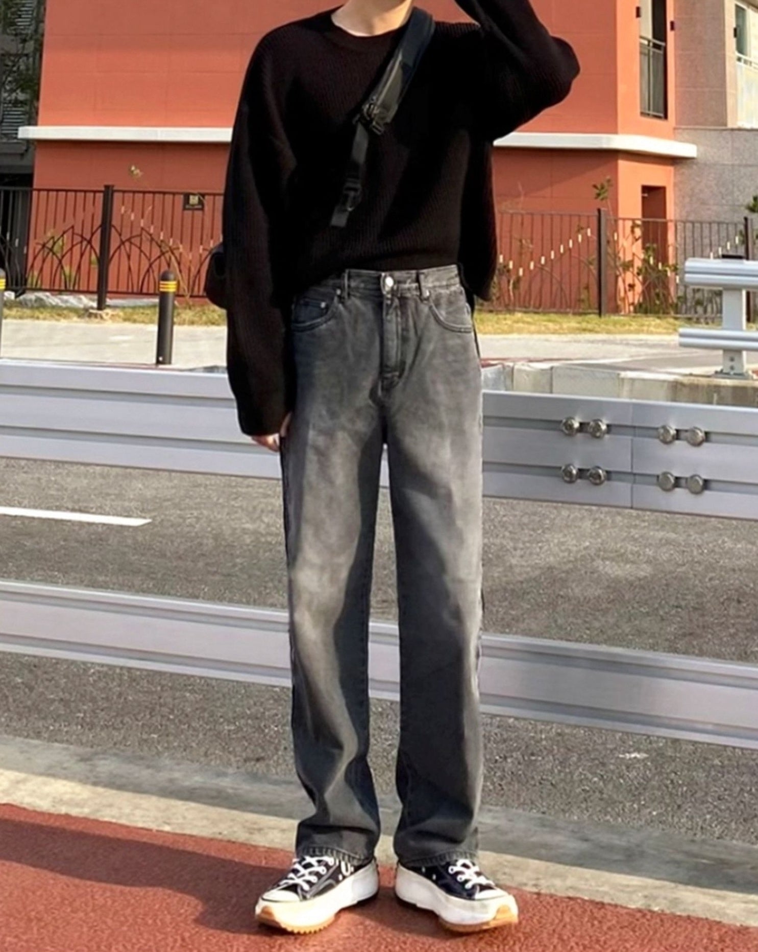 Trendy Black Wideleg Jeans