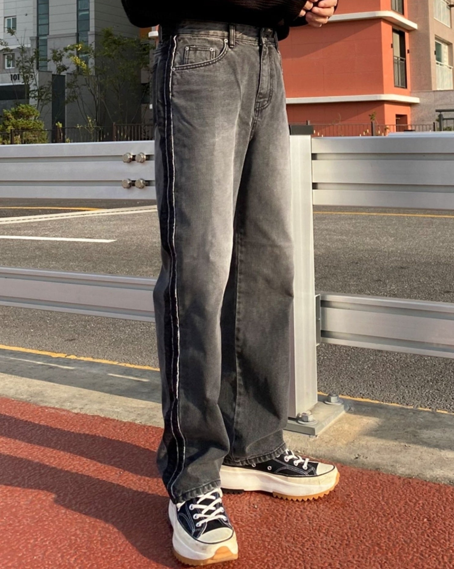 Trendy Black Wideleg Jeans