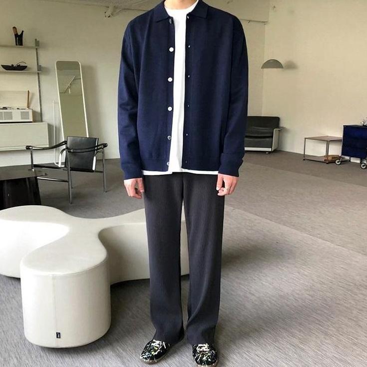 Trendy Relaxed Fit Pleated Trousers
