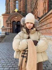 Trendy Short Puffer Jacket With Stylish Sleeves