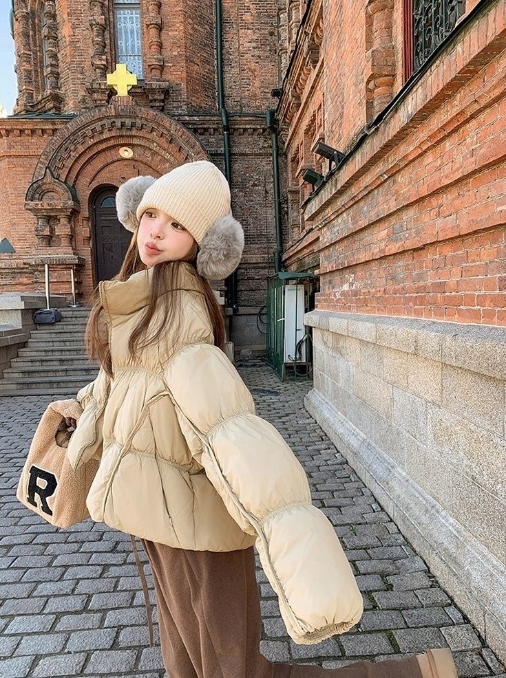 Trendy Short Puffer Jacket With Stylish Sleeves
