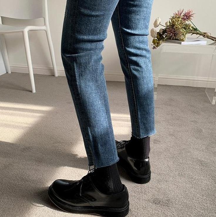 Trendy Slim Fit Distressed Denim Pants