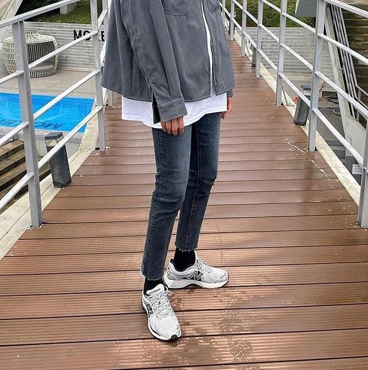 Trendy Tapered Denim Pants With Distressed Design
