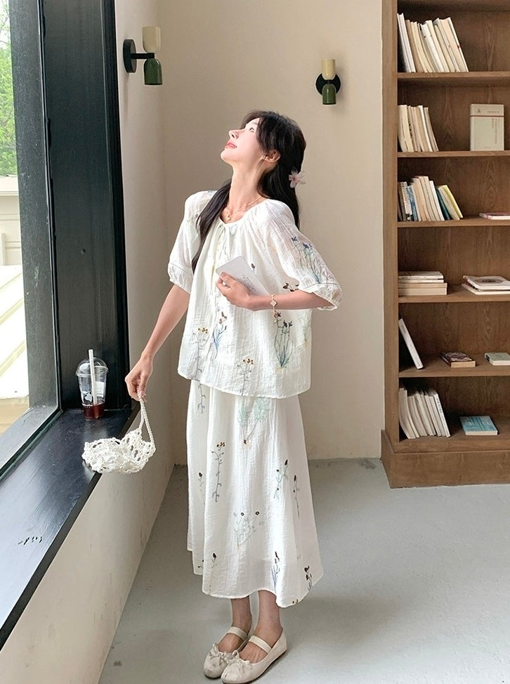 Vintage Embroidered Shirt And Skirt Set
