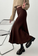 Vintage Knit Flare Midi Skirt Brown