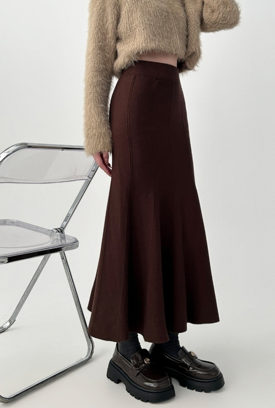 Vintage Knit Flare Midi Skirt Brown
