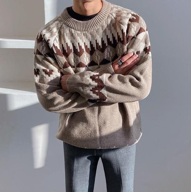 Vintage Knit Sweater With Ethnic Pattern