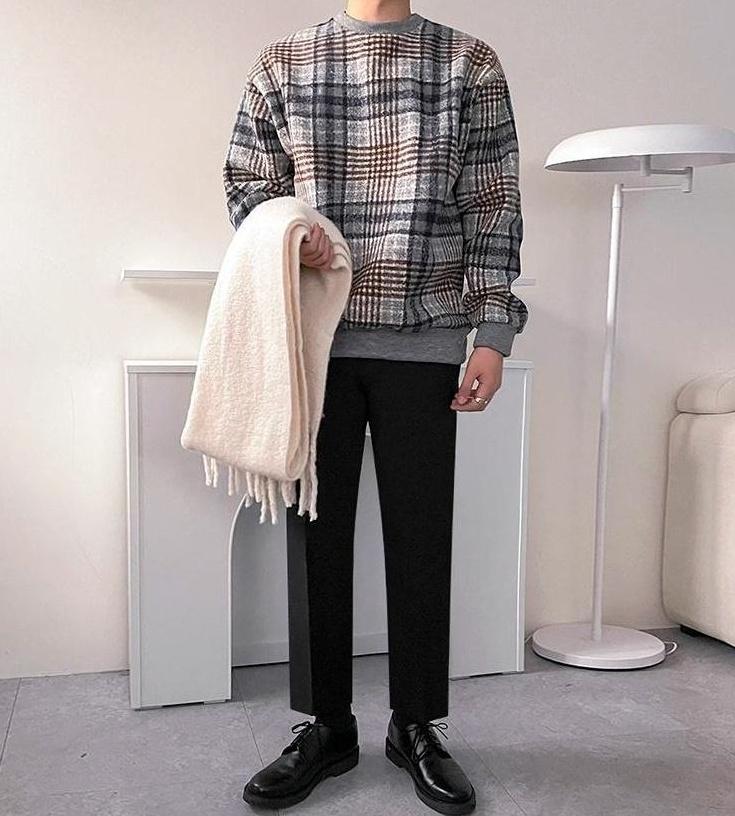Vintage Plaid Crewneck Sweatshirt