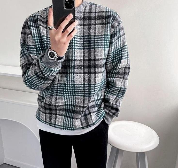 Vintage Plaid Crewneck Sweatshirt