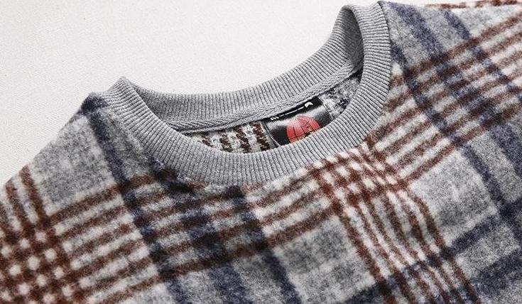 Vintage Plaid Crewneck Sweatshirt