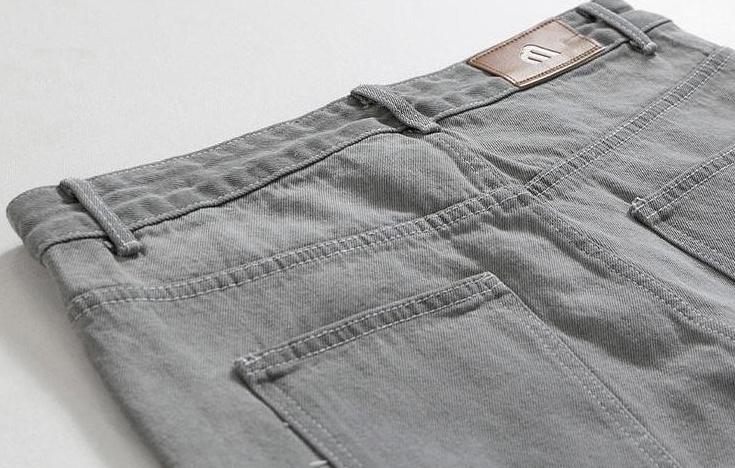 Vintage Relaxed Straight Jeans