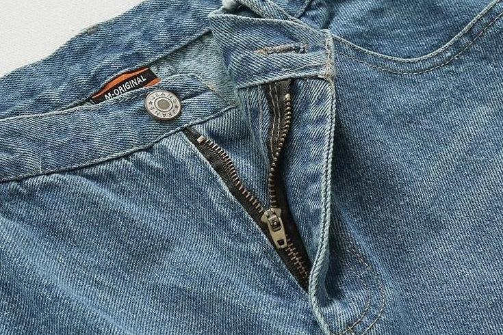 Vintage Relaxed Straight Jeans