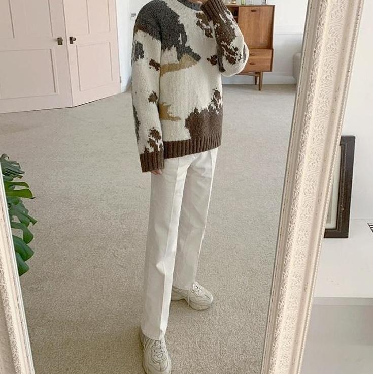 Vintage Snowy Mountain Knit Sweater