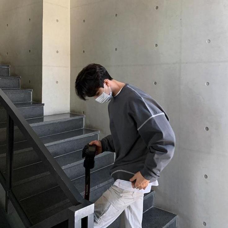 Washed Pullover Loose Sweatshirt