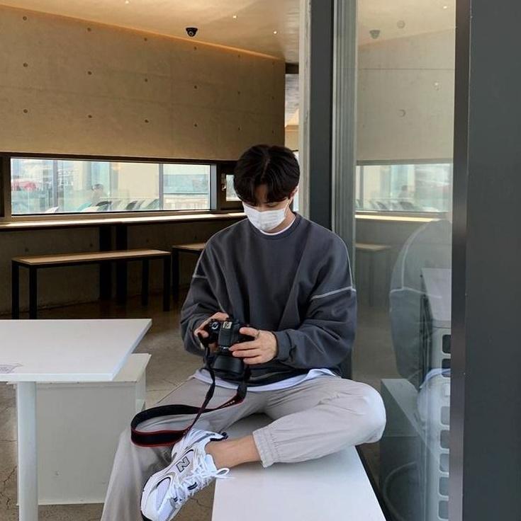 Washed Pullover Loose Sweatshirt