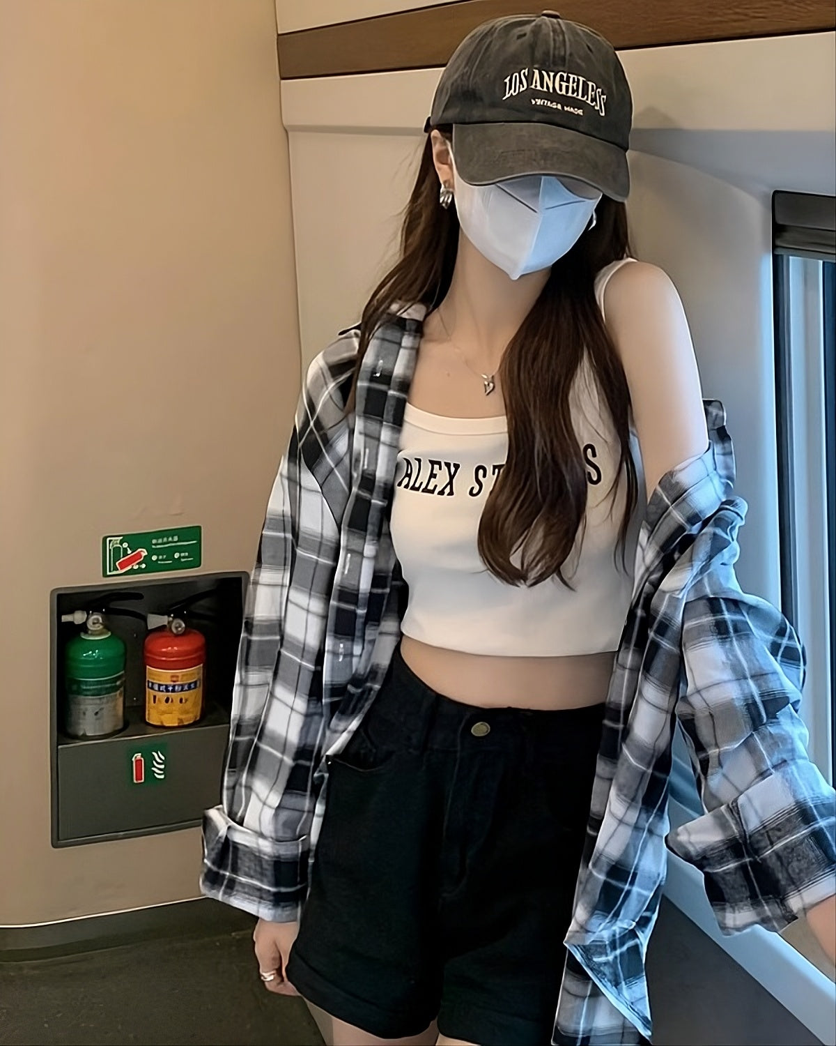 White And Black Casual Plaid Shirt