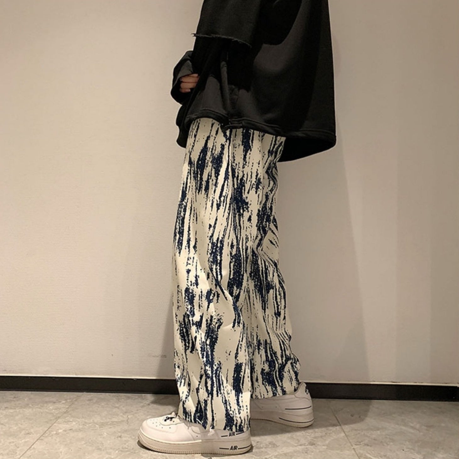 White And Blue Paint Streak Jeans