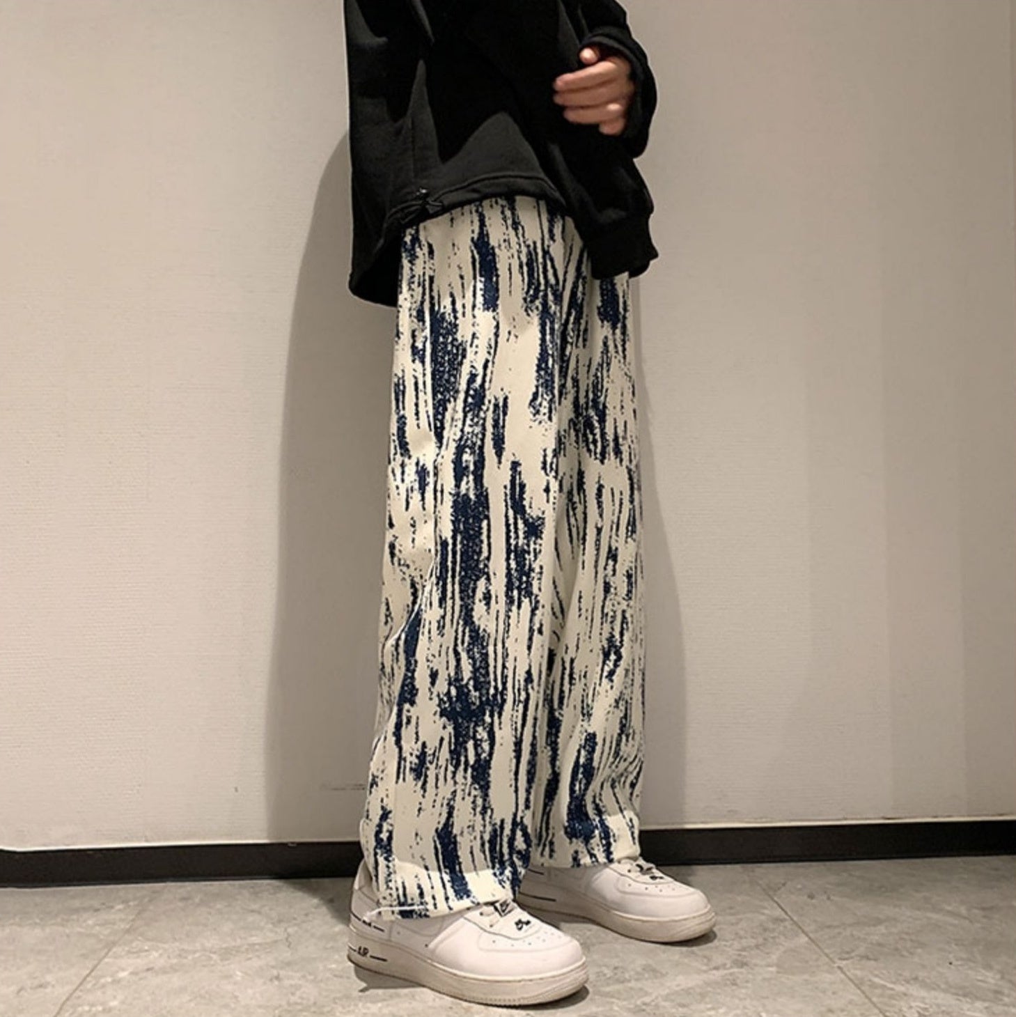 White And Blue Paint Streak Jeans
