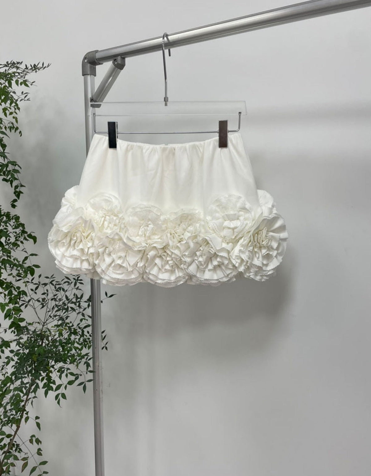 White Floral Accent Mini Skirt