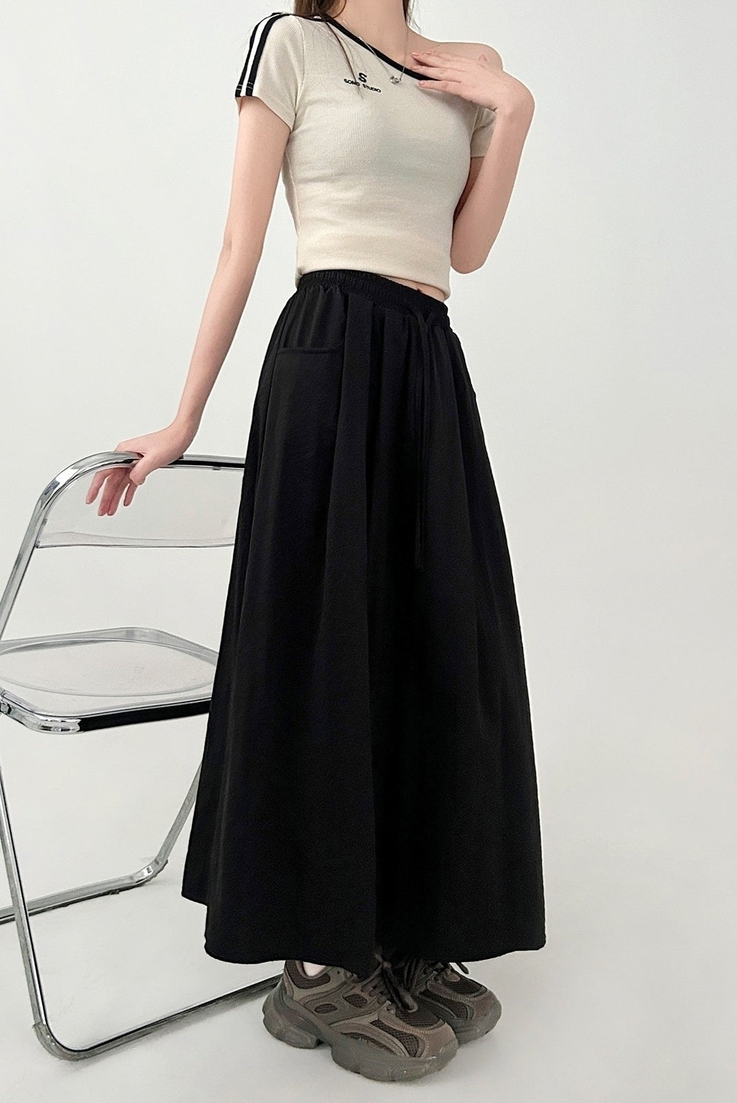 White Flowy Elastic Waist Midi Skirt