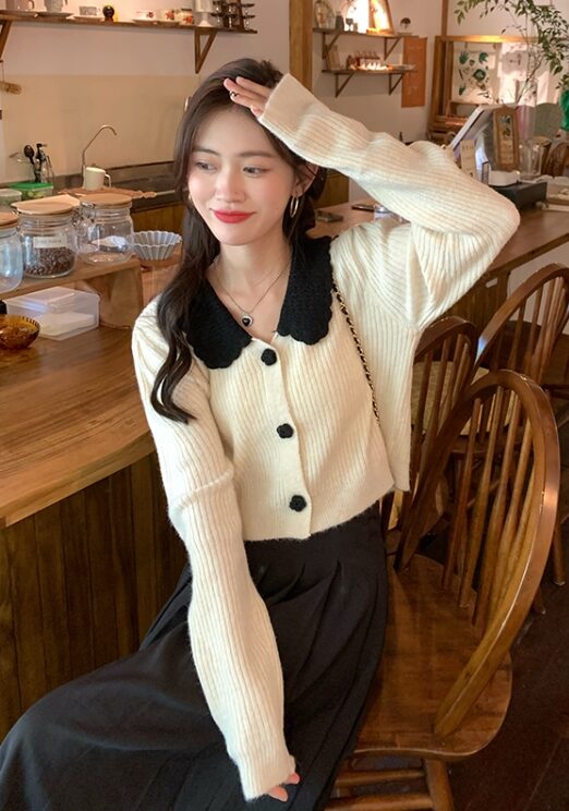 White Knitted Cardigan With Black Collar