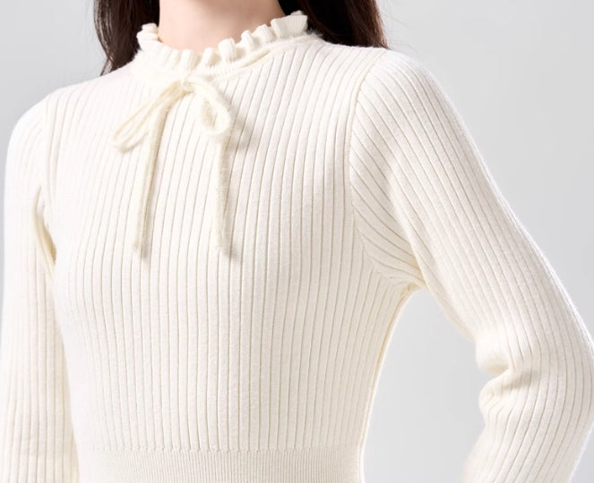 White Long Sleeve Knitted Dress