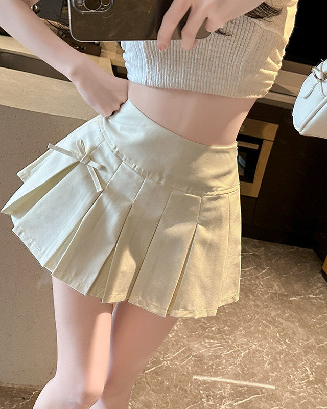 White Pleated Ribbon Mini Skirt
