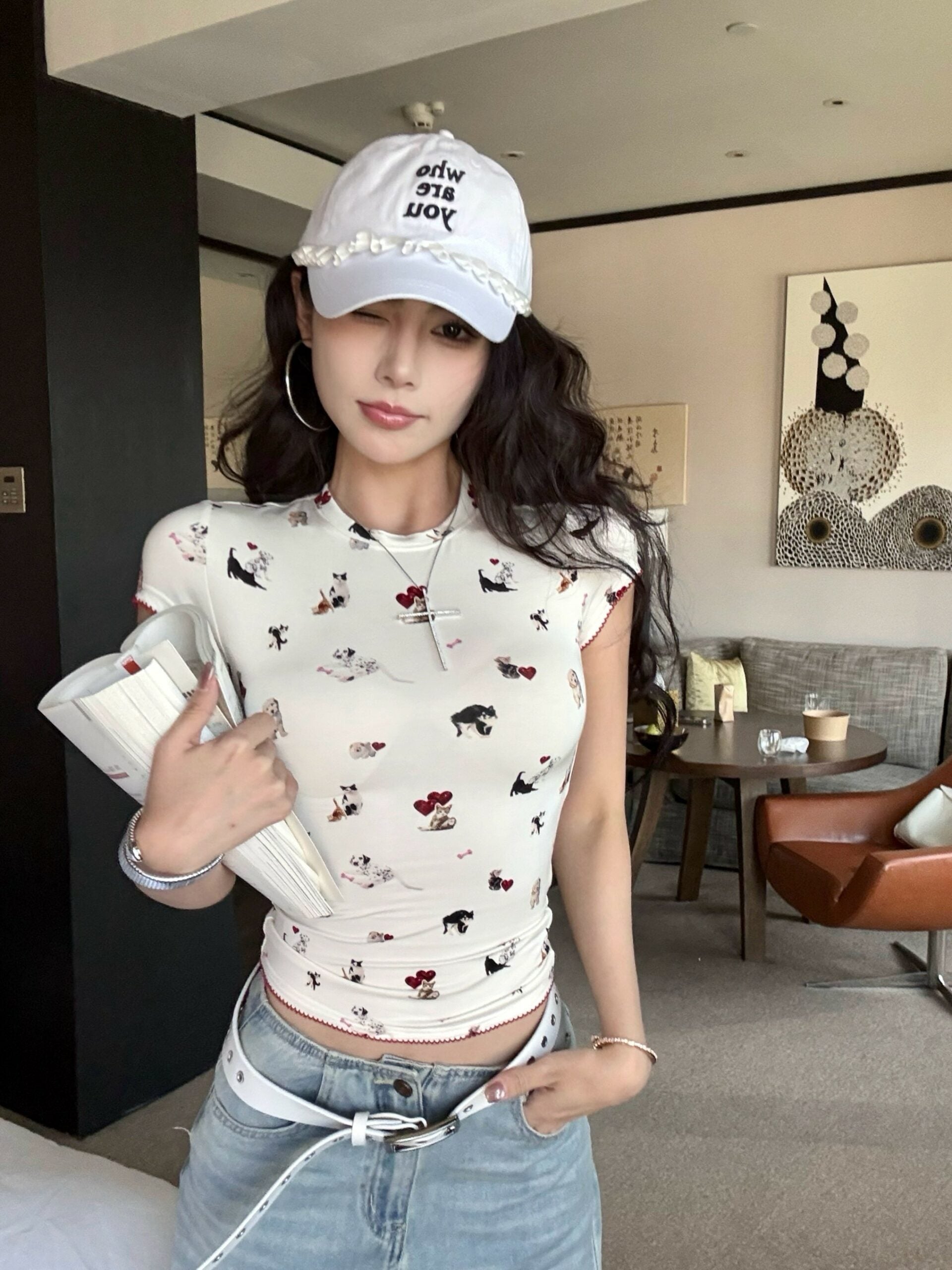 White Puppy Print Fitted T-Shirt