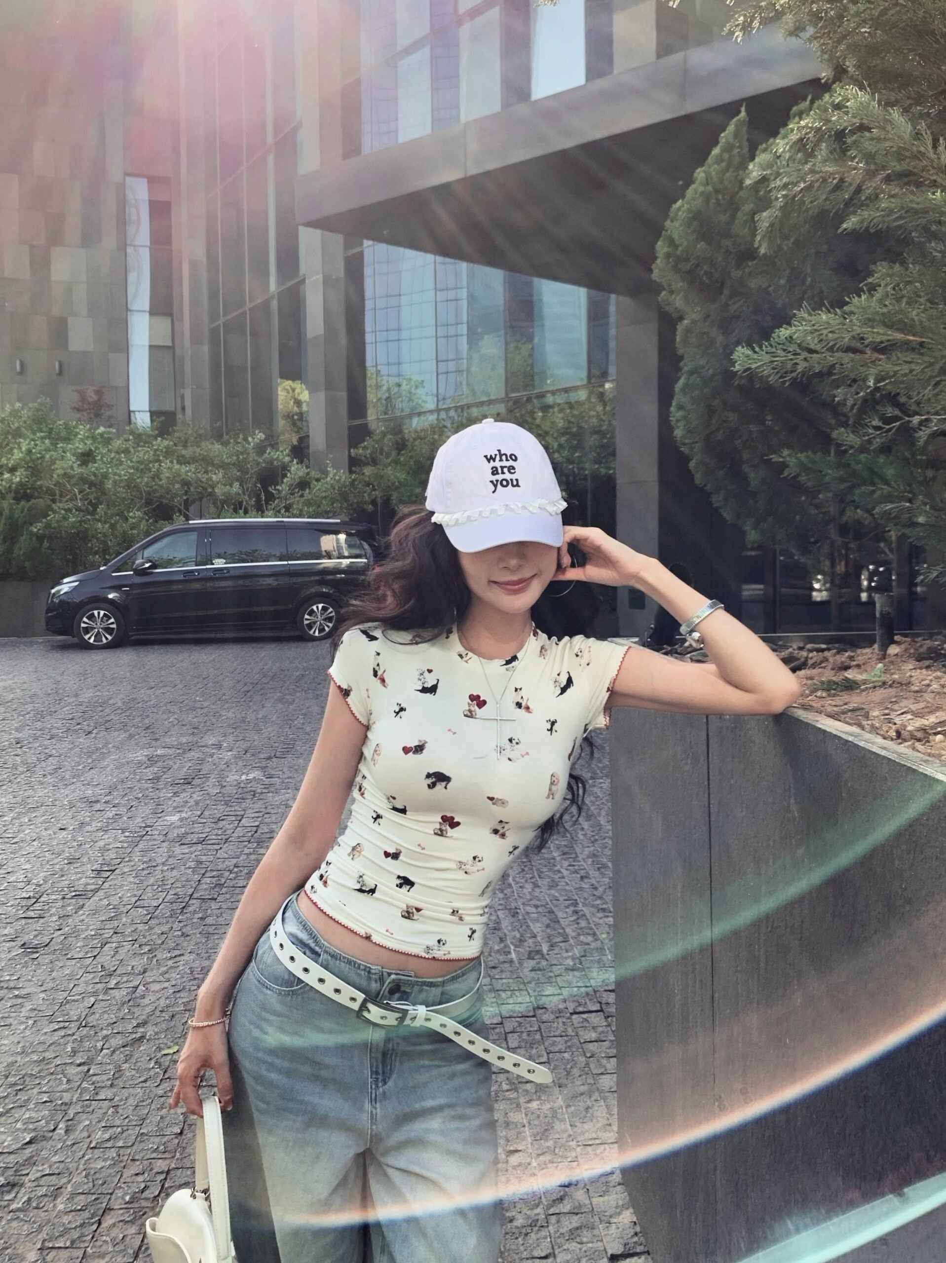 White Puppy Print Fitted T-Shirt