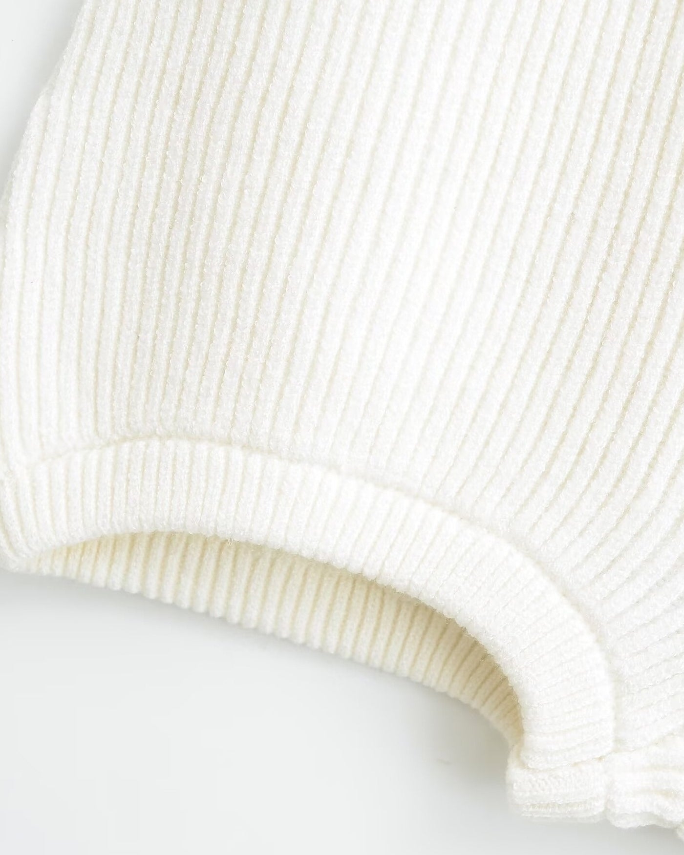 White Ribbed Knit Lounge Shorts