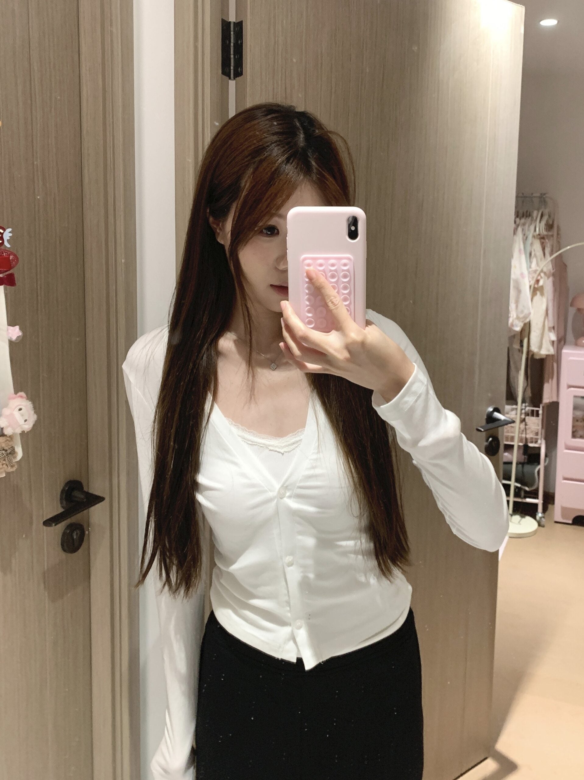 White Ruched V-Neck Thin Cardigan