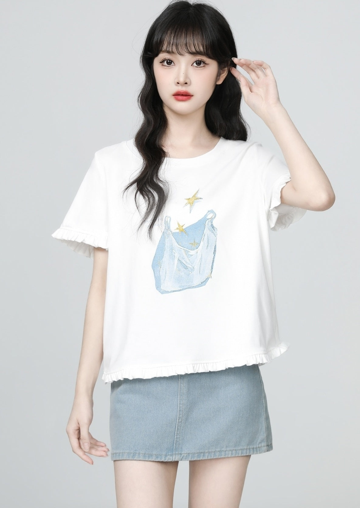White Ruffle Sleeve Printed Loose Crewneck Tee