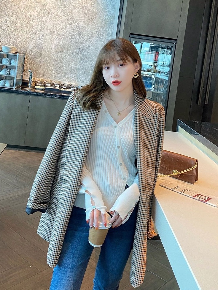 White Slanted Buttons Knitted Cardigan