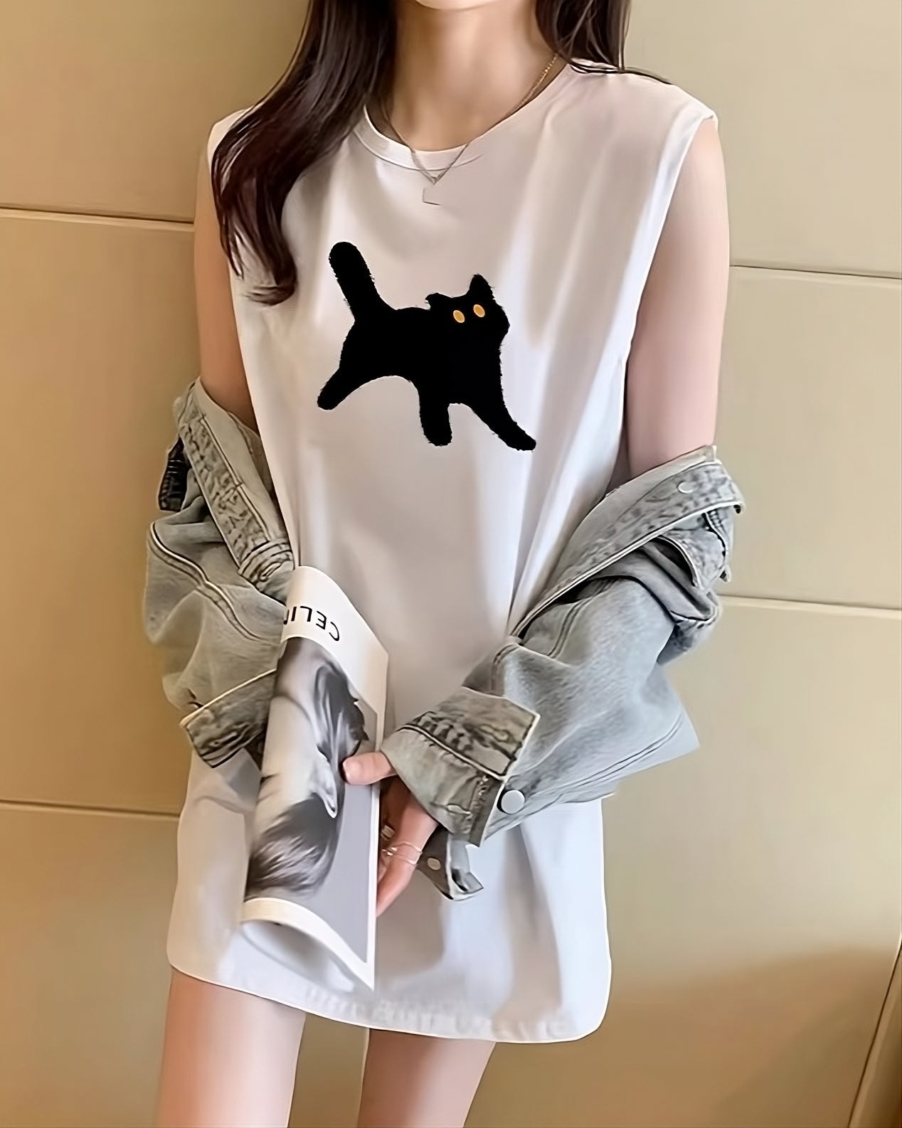 White Spooked Cat Sleeveless T-Shirt